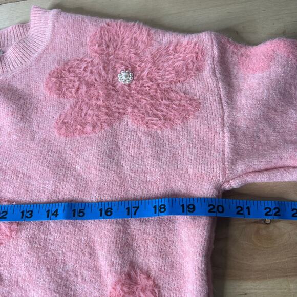 Nanette Lepore Soft Pink Fuzzy Flower & Pearl Crew Neck Sweater Size Small - Picture 9 of 11